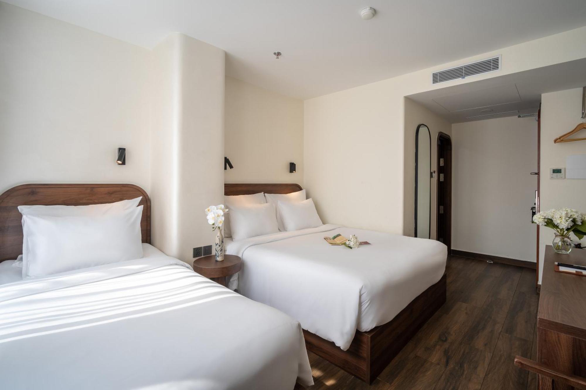 Hato Saigon Boutique Hotel & Rooftop Хошимин Номер фото
